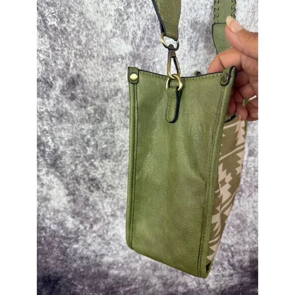 Leather Purse & Wallet Green Crossbody Tote bag Aztec Southwest Boho Tribal - Picture 3 of 16